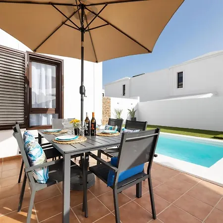 Villa Lanzarote Arts Private Heated Pool