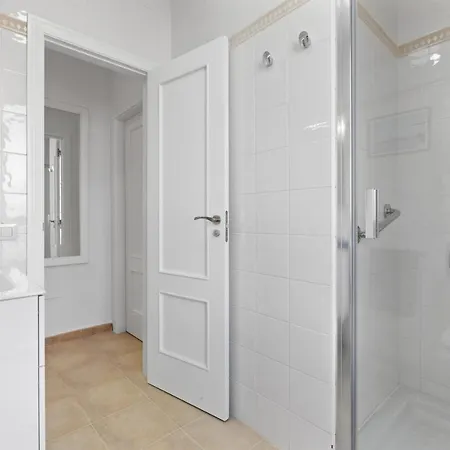 Lanzarote Arts וילה